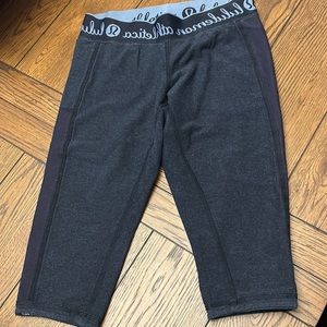 Lululemon short leggings 10